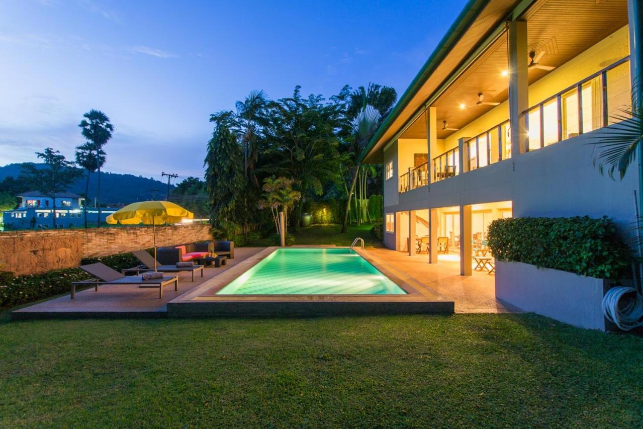 Viola Pool Villa Rawai Exterior photo