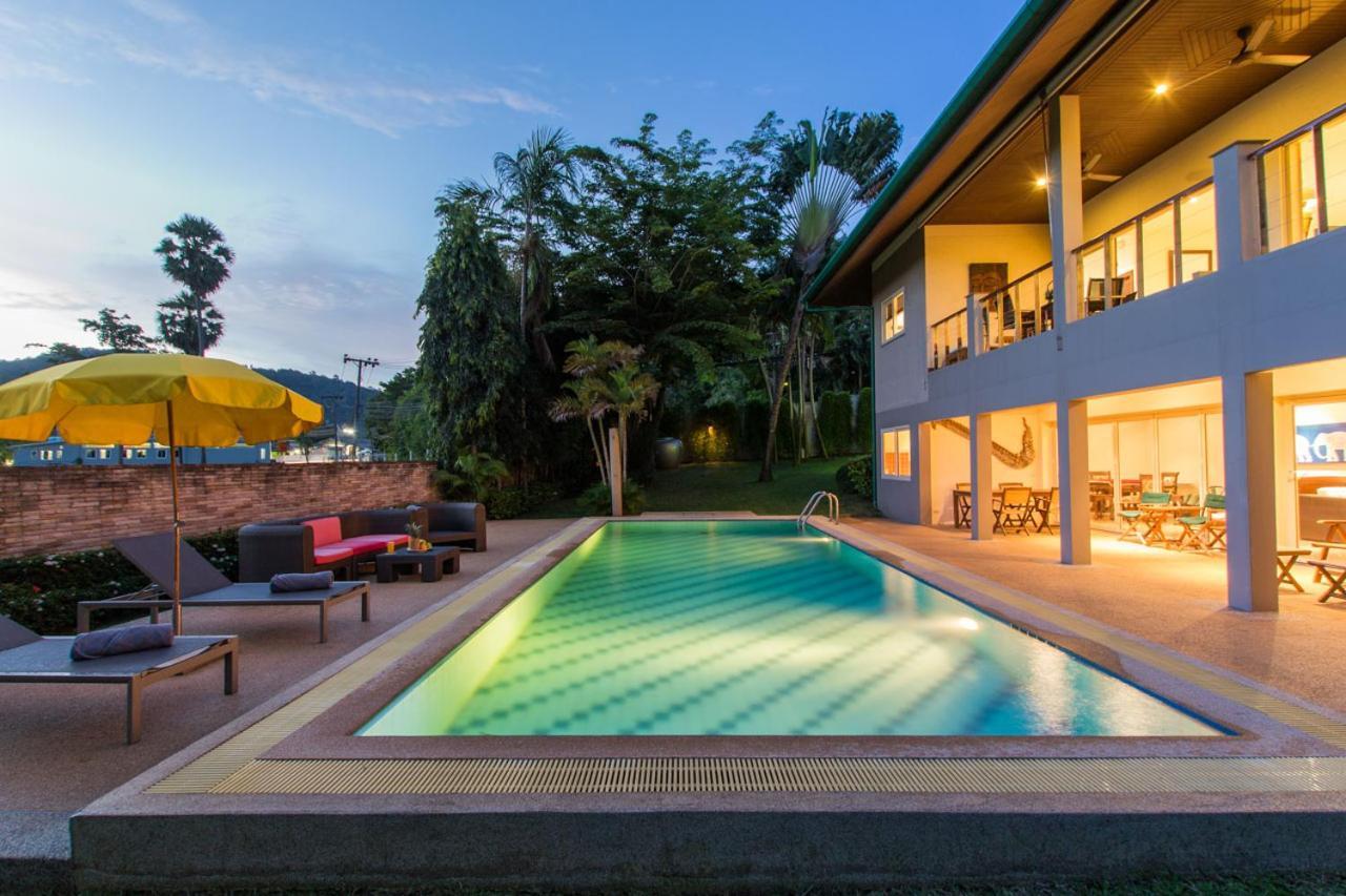 Viola Pool Villa Rawai Exterior photo
